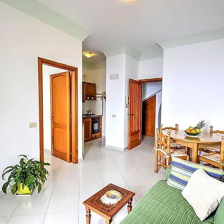 Sleeps 3 Air Con Wifi Praiano